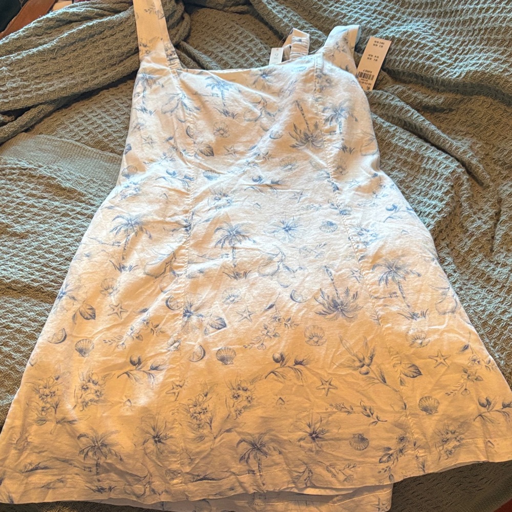 Open back summer print White and Blue Dress